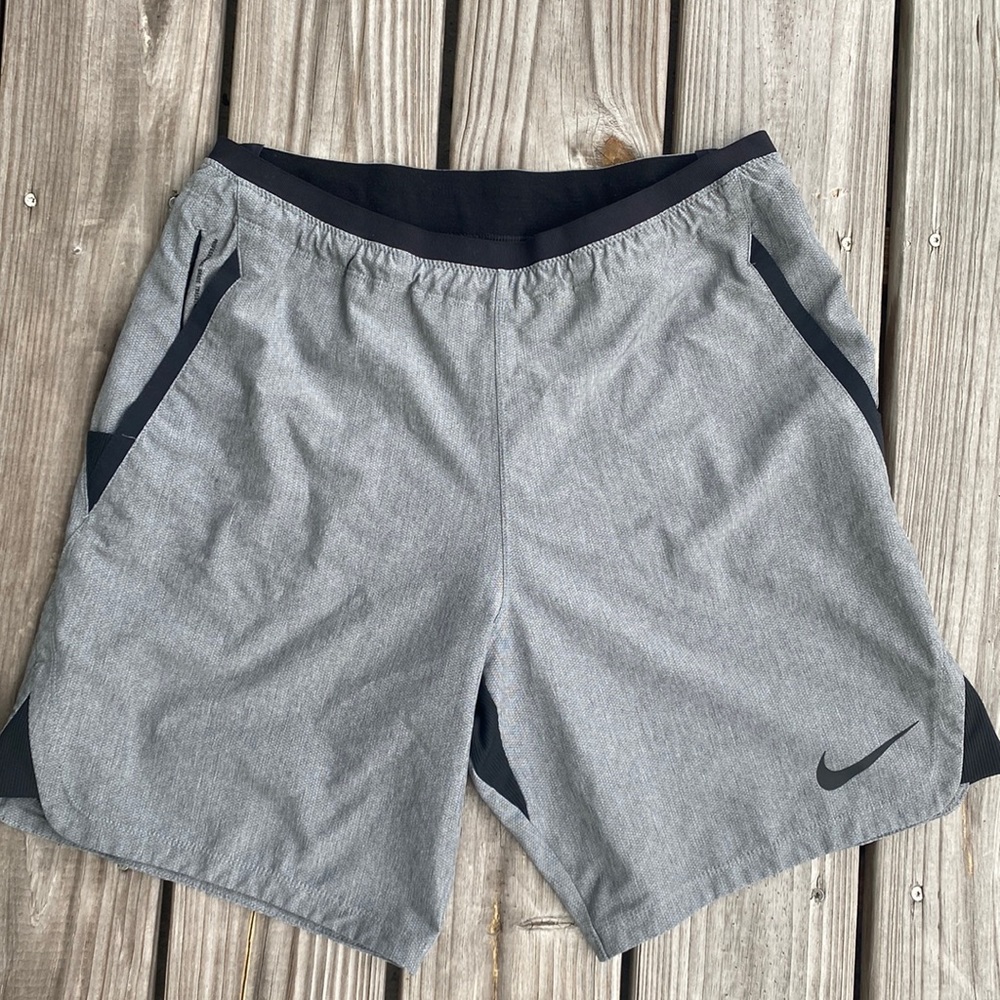 Mens Nike dri-fit shorts